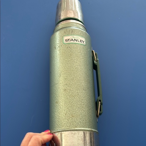 Stanley Classic Green Insulated Bottle VINTAGE - Picture 1 of 7